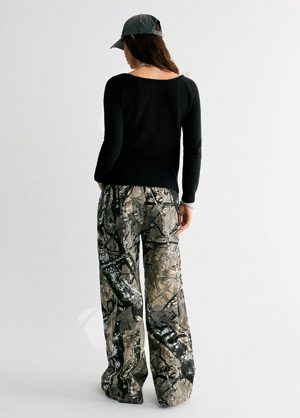 Чорний демісезонний джемпер джемпер SHEIN