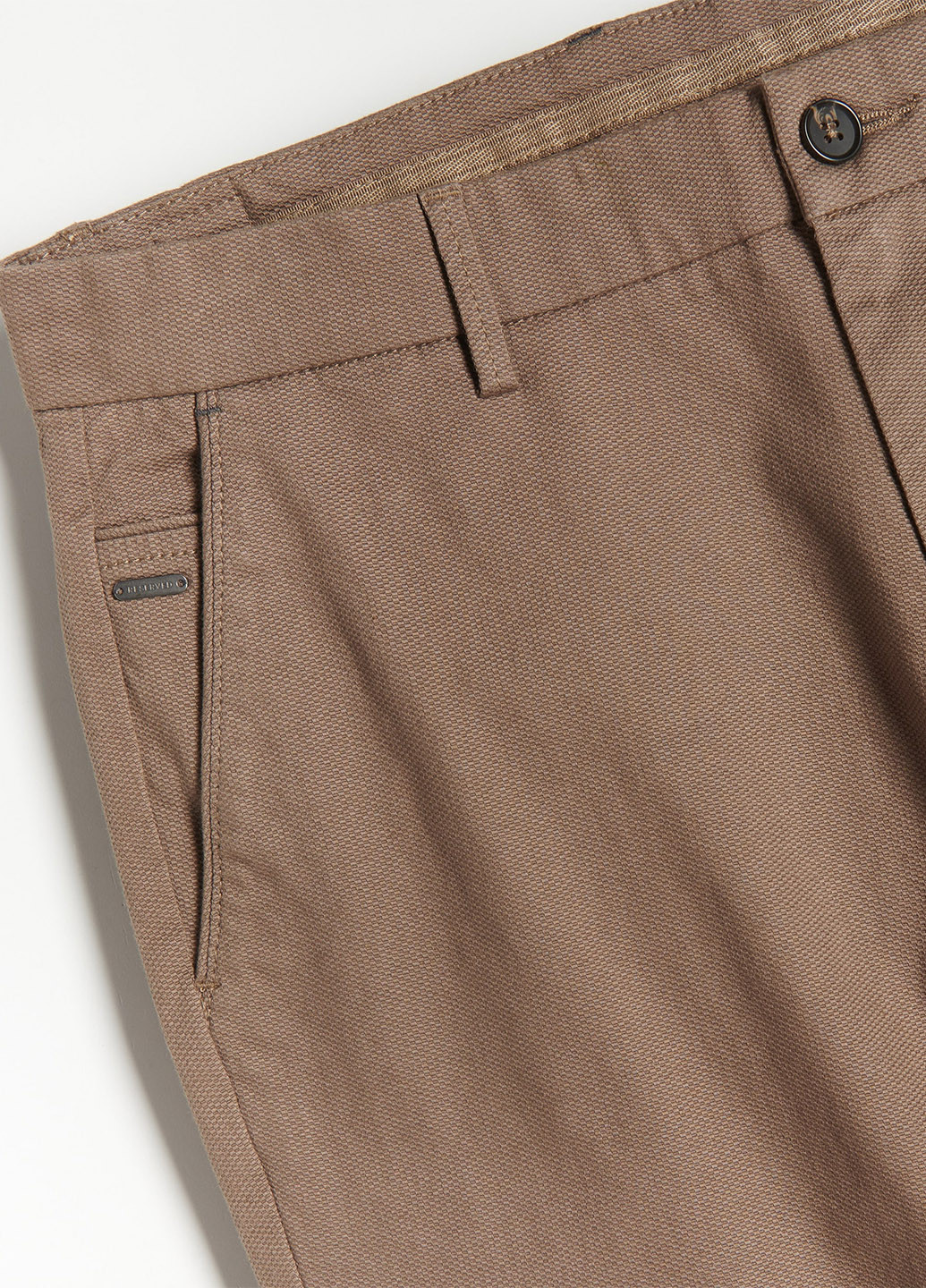 Светло-коричневые кэжуал демисезонные чиносы брюки Reserved