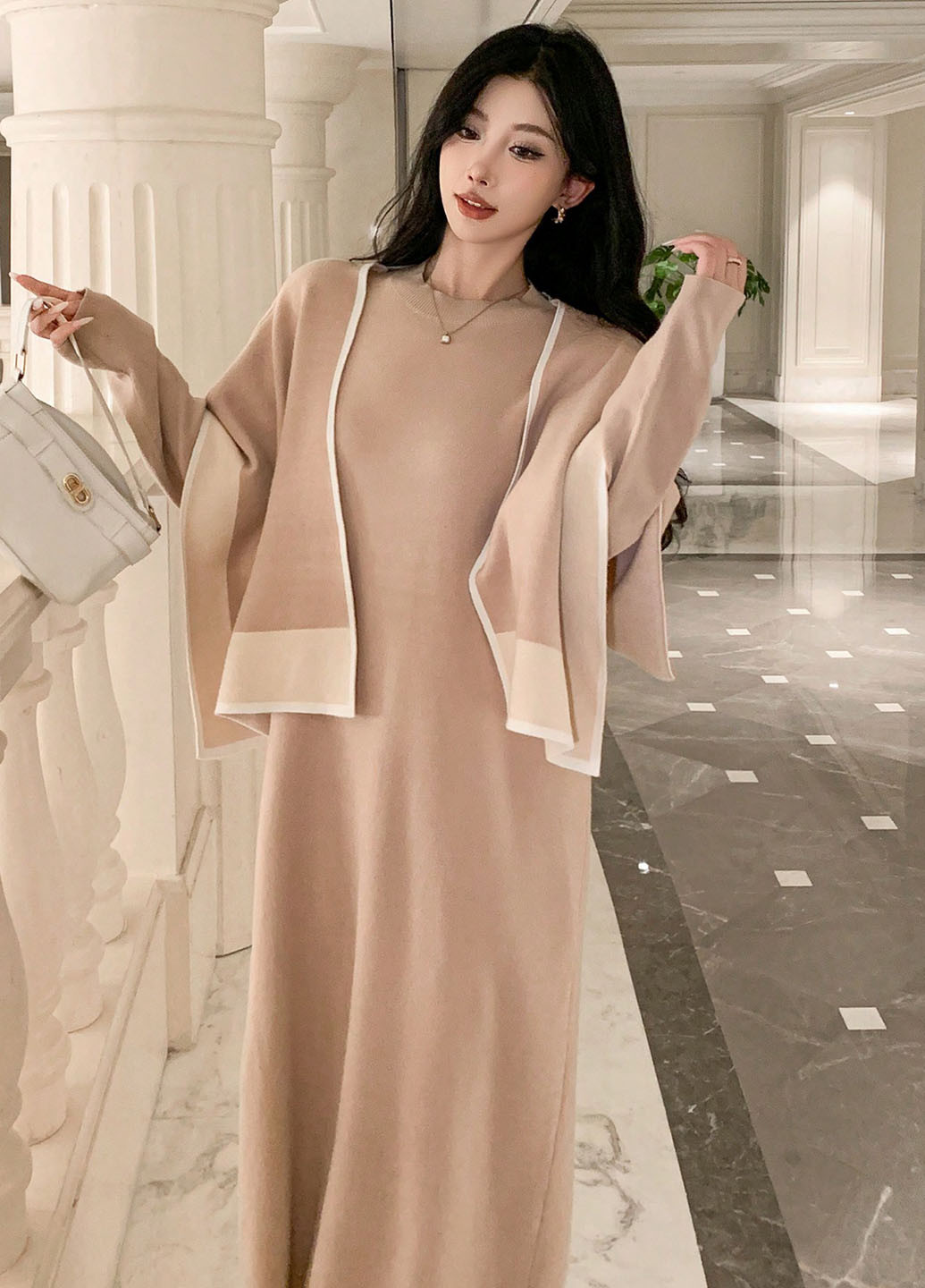 Бежевый демисезонный комплект (платье, накидка) SHEIN
