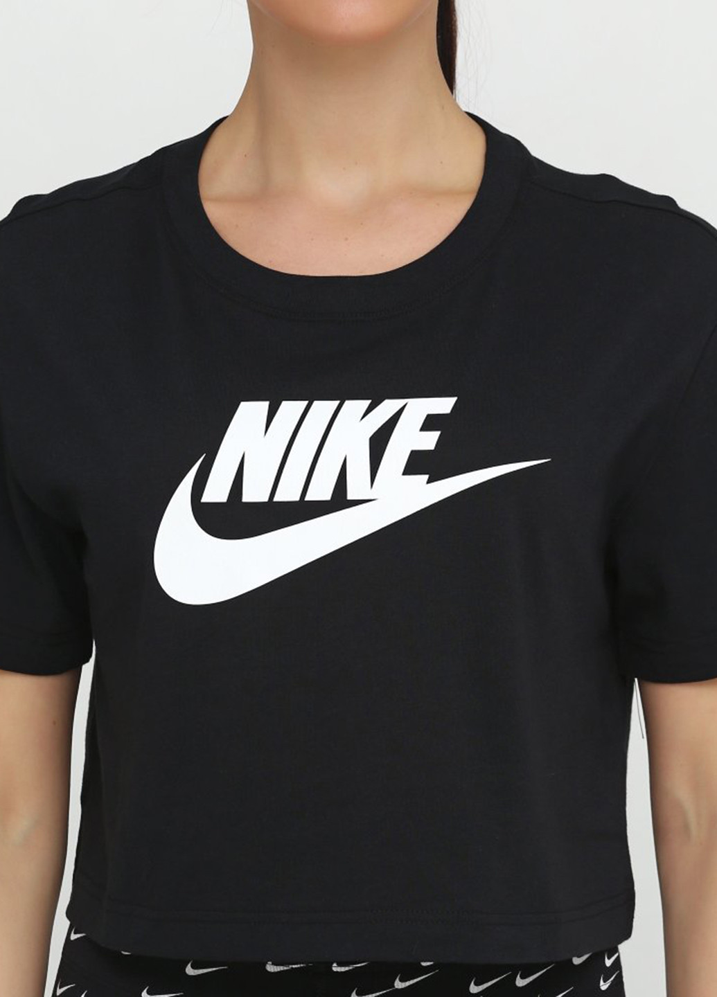 Черная летняя футболка Nike W Nsw Tee Essntl Crp Icn Ftra