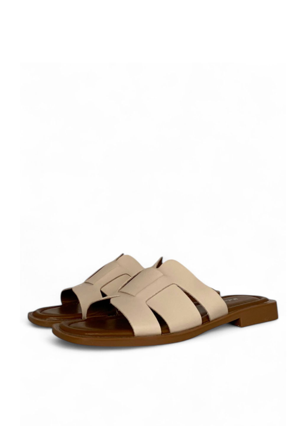 Бежевые шлепанцы Melanda.M плетение