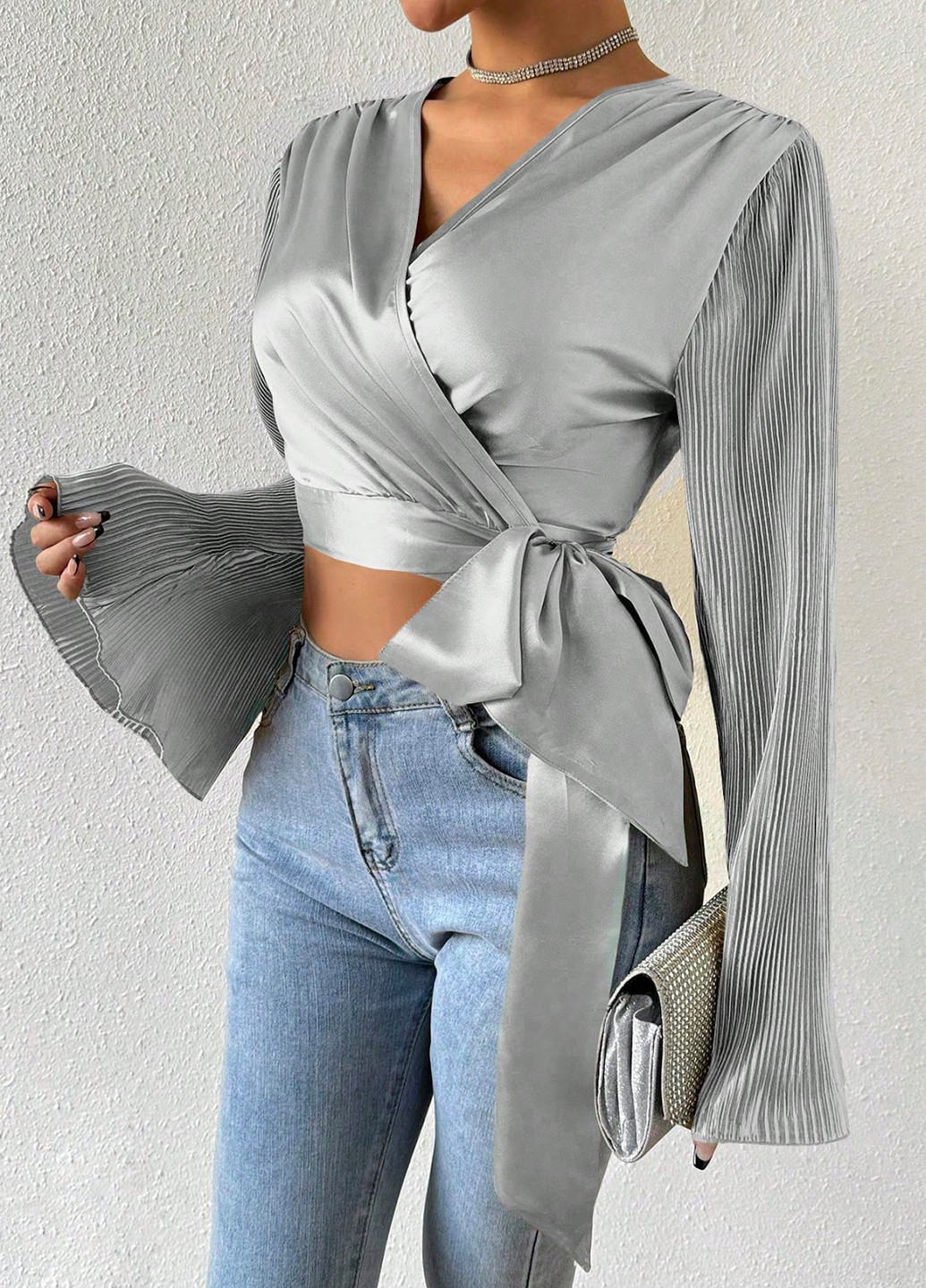 Серебряная блуза на запах SHEIN