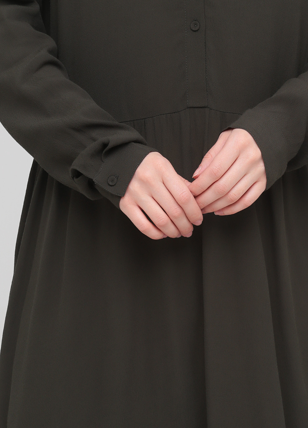 Оливковое (хаки) кэжуал платье рубашка Minimum однотонное
