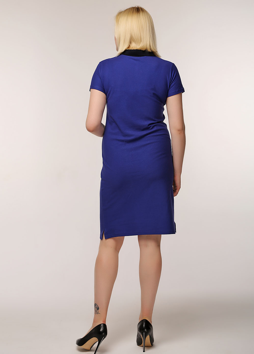 Синее кэжуал платье поло Maxiline с рисунком