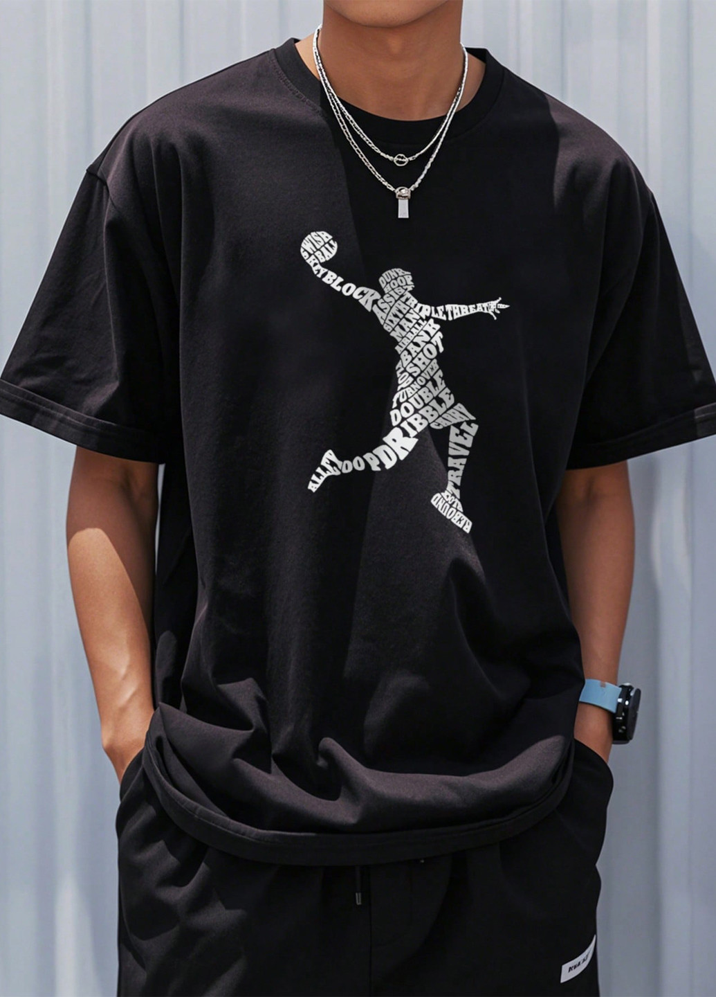 Черная летняя футболка SHEIN