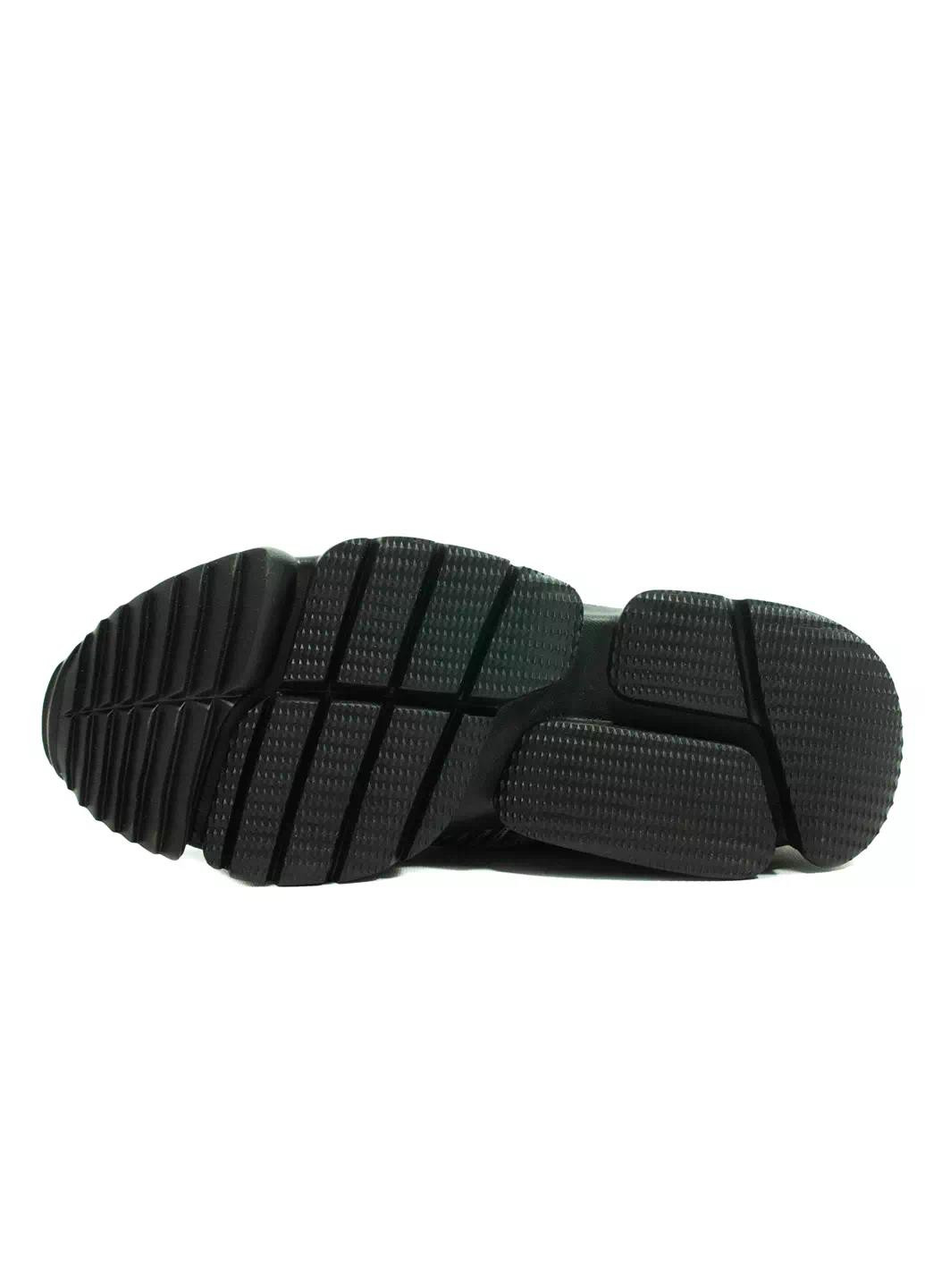 Черные кроссовки Sopra
