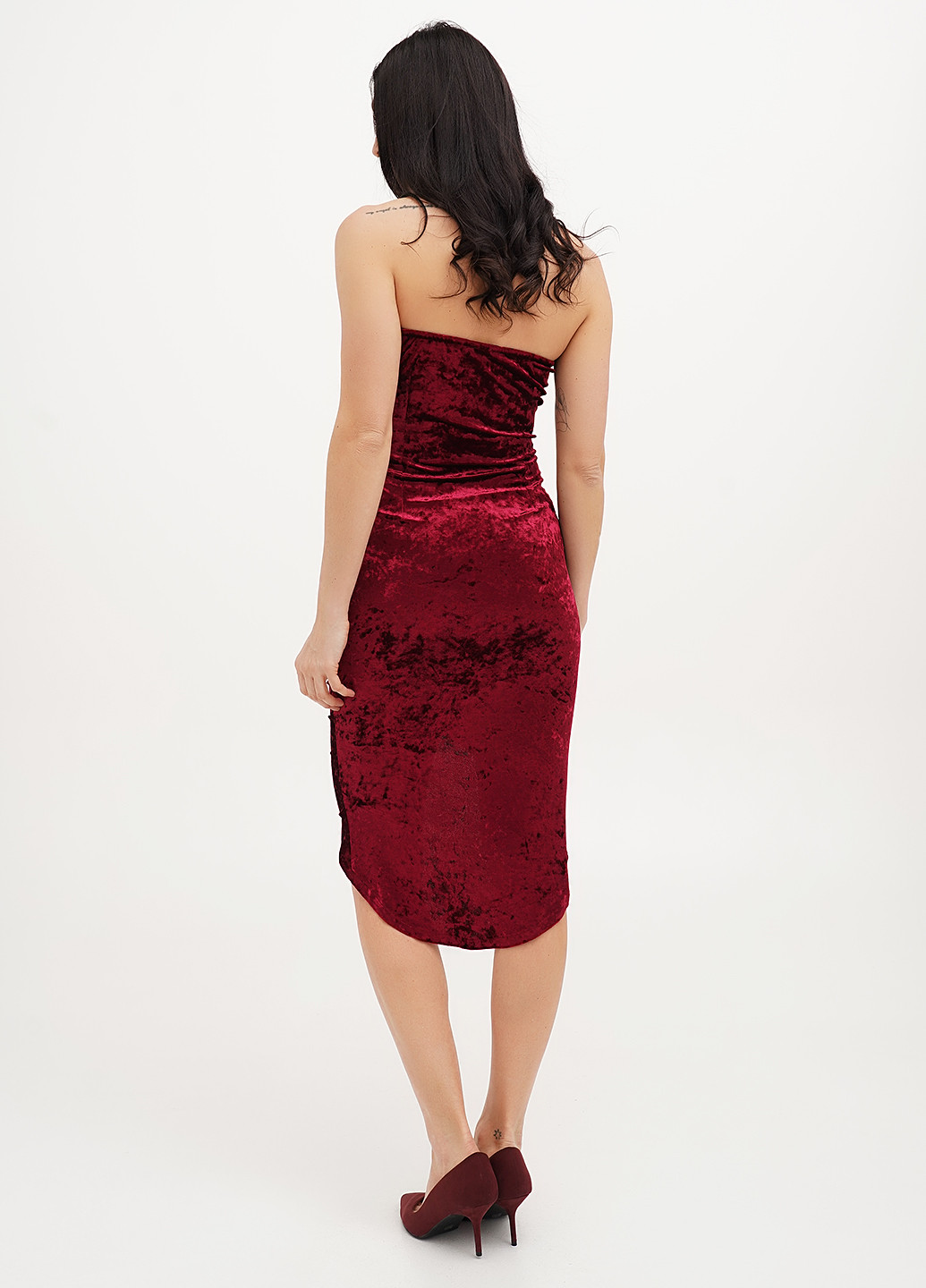 Бордовое коктейльное платье футляр Babylon однотонное