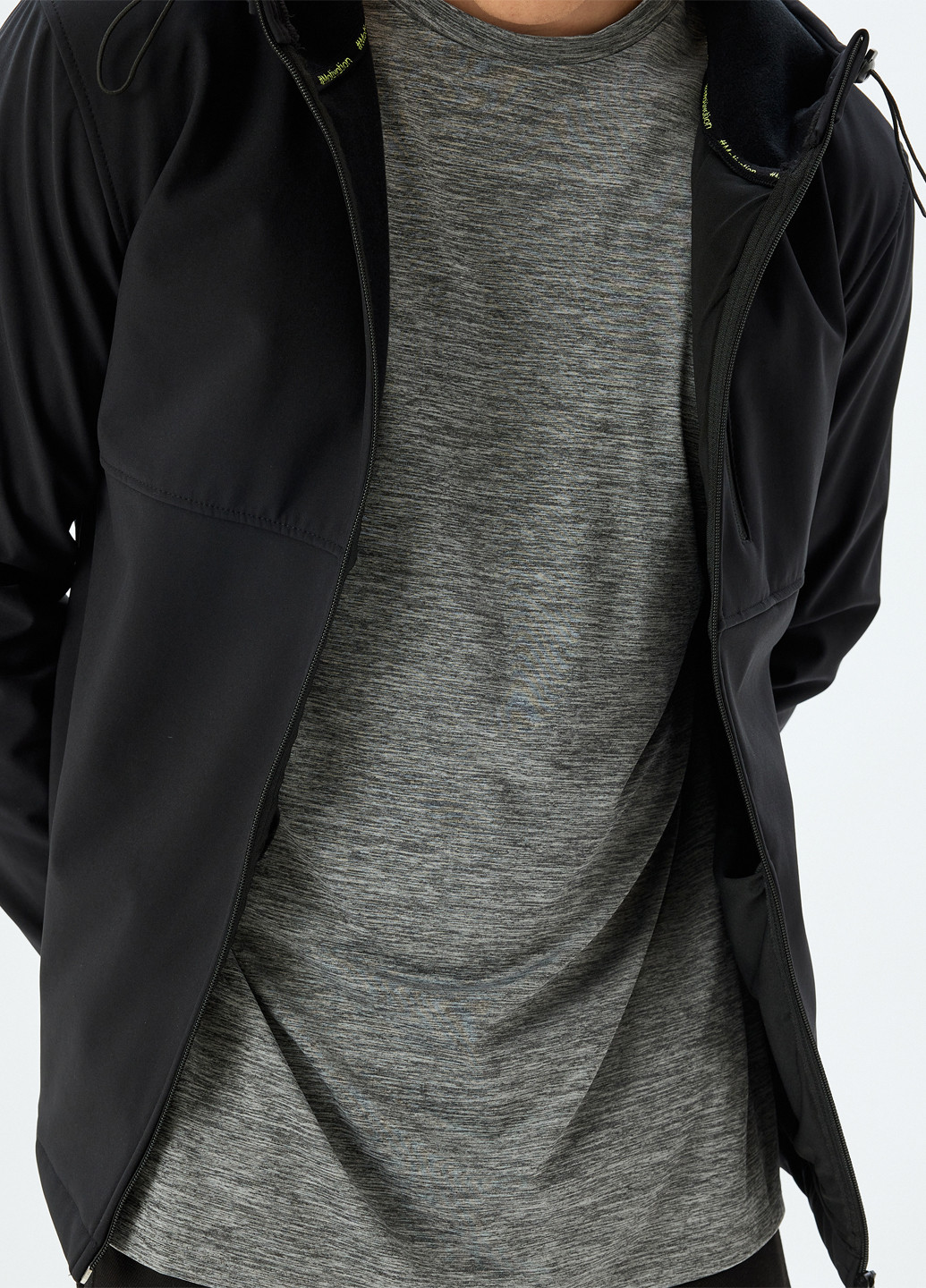 Чорна демісезонна куртка KOTON