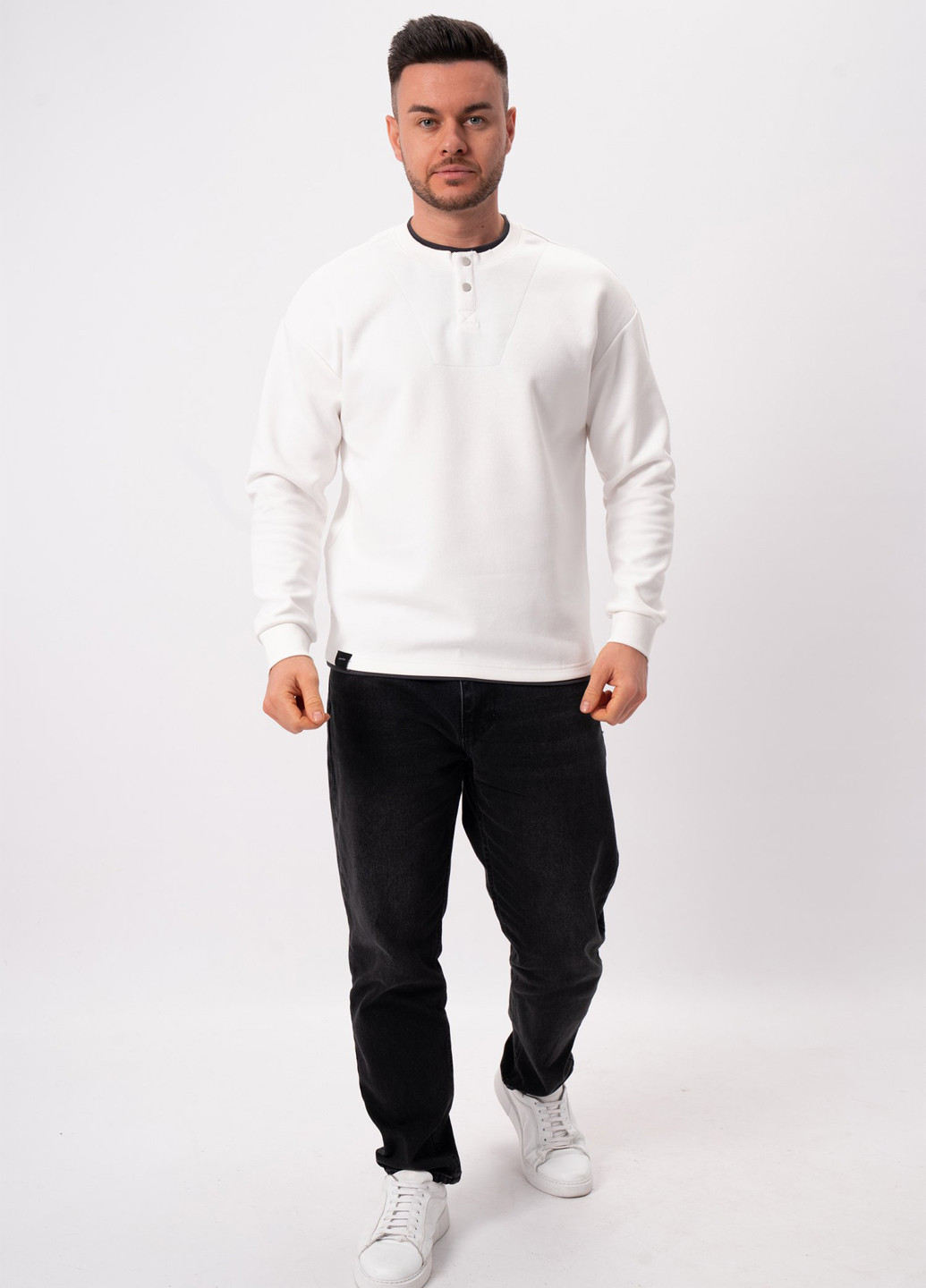 Белый демисезонный кэжуал лонгслив Trend Collection однотонный