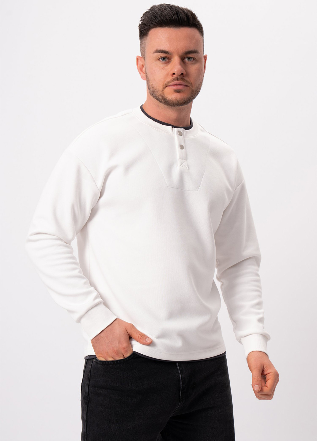 Белый демисезонный кэжуал лонгслив Trend Collection однотонный