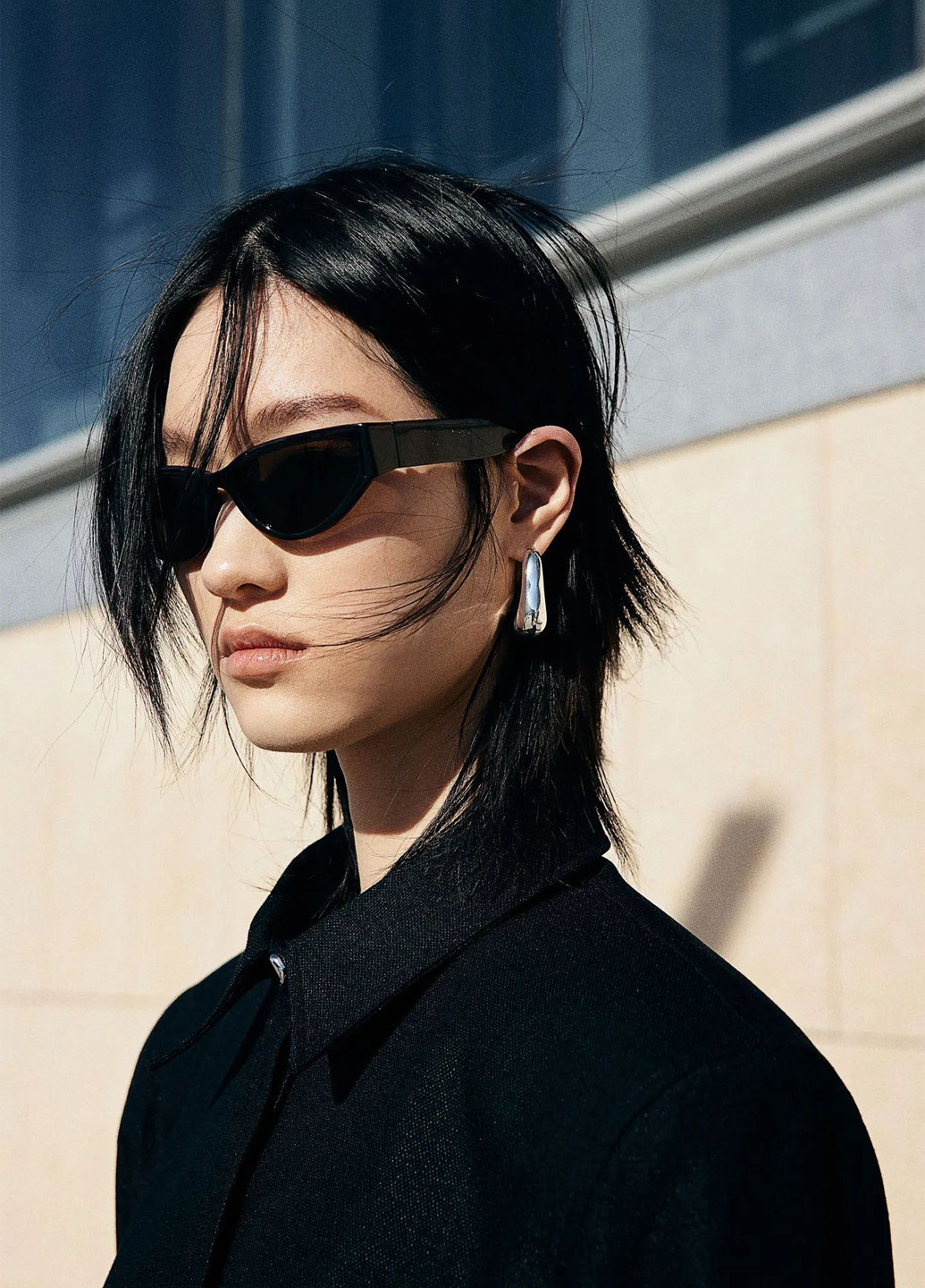 Черная кэжуал рубашка однотонная H&M