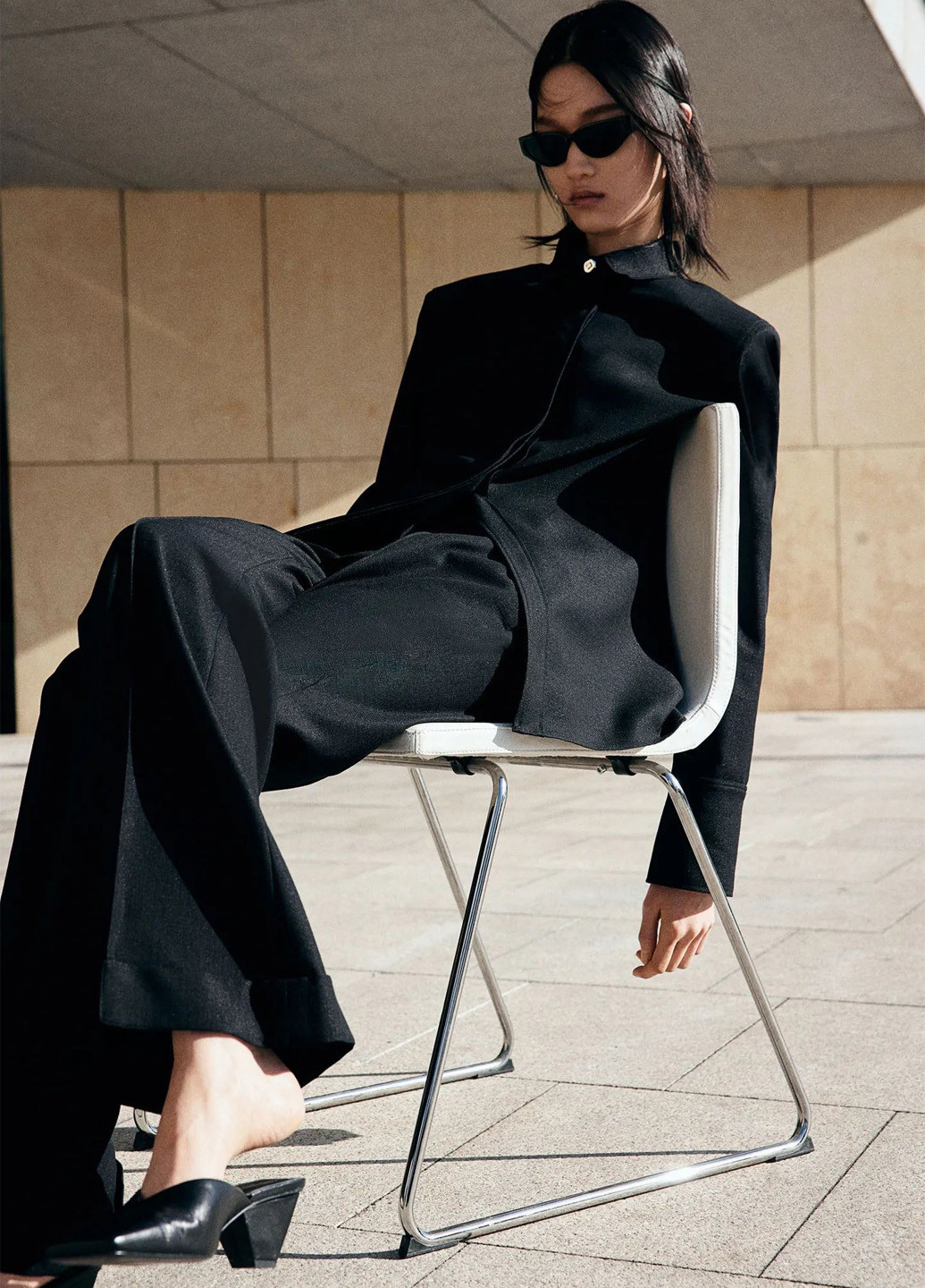 Черная кэжуал рубашка однотонная H&M