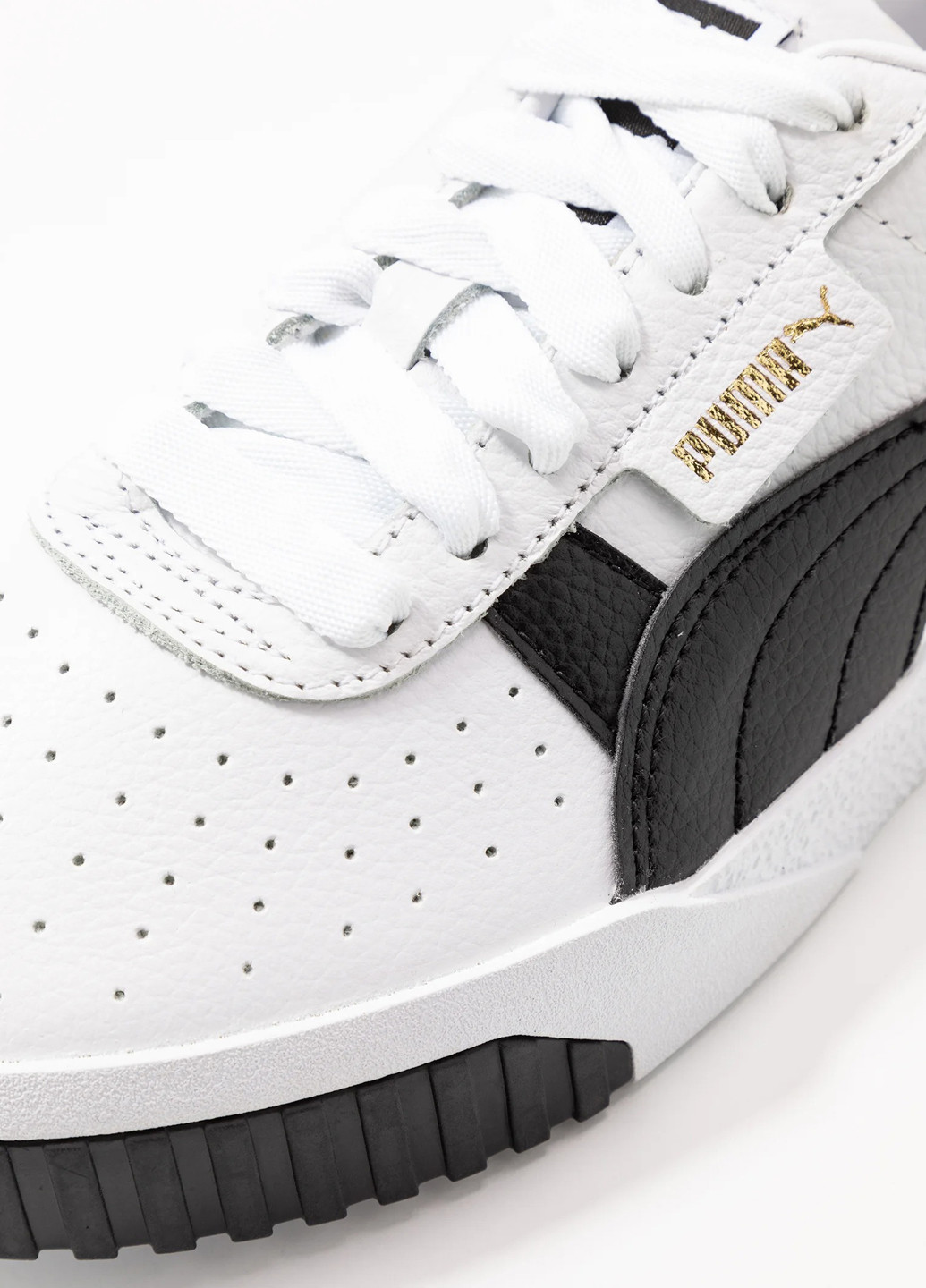 Білі осінні кросівки Puma
