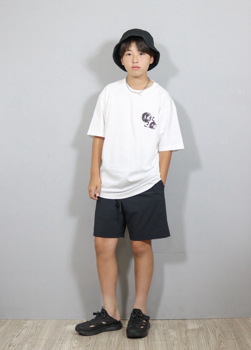 Футболка Uniqlo (348933749)