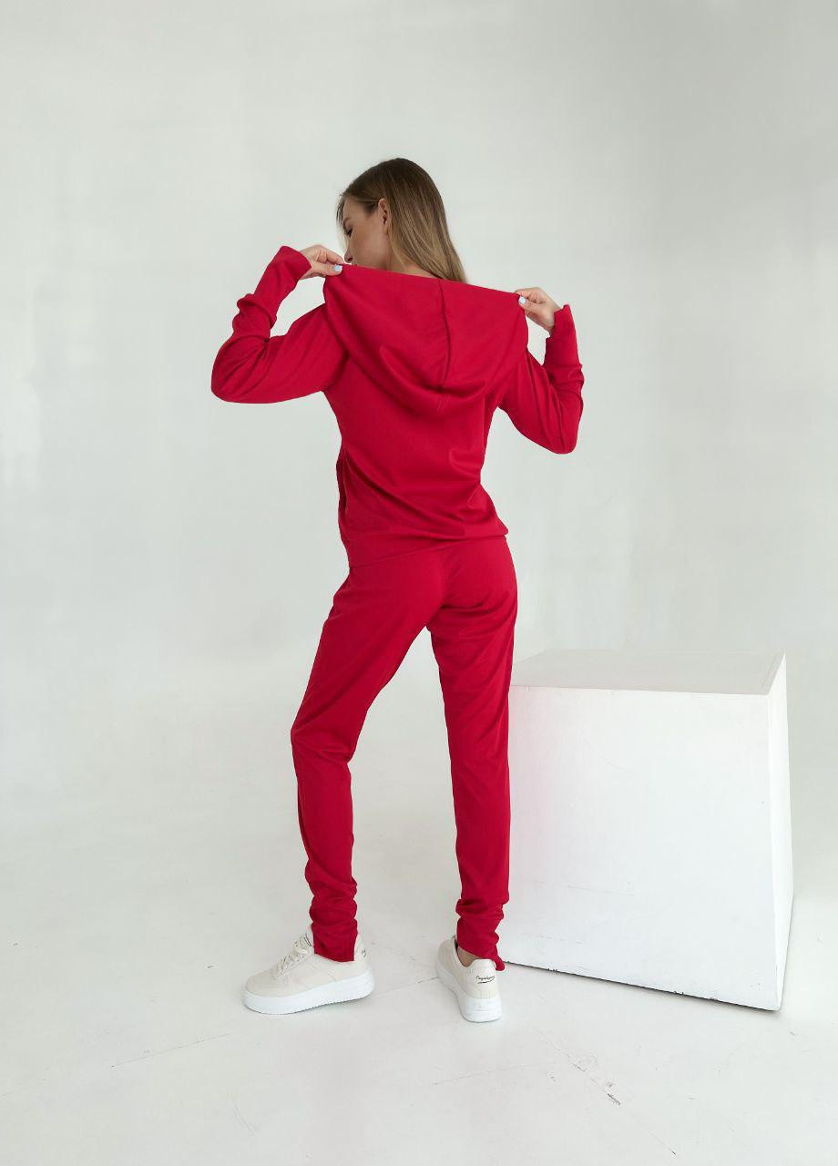 Жіночий спортивний костюм червоного кольору р.44/46 377835 New Trend (255335915)