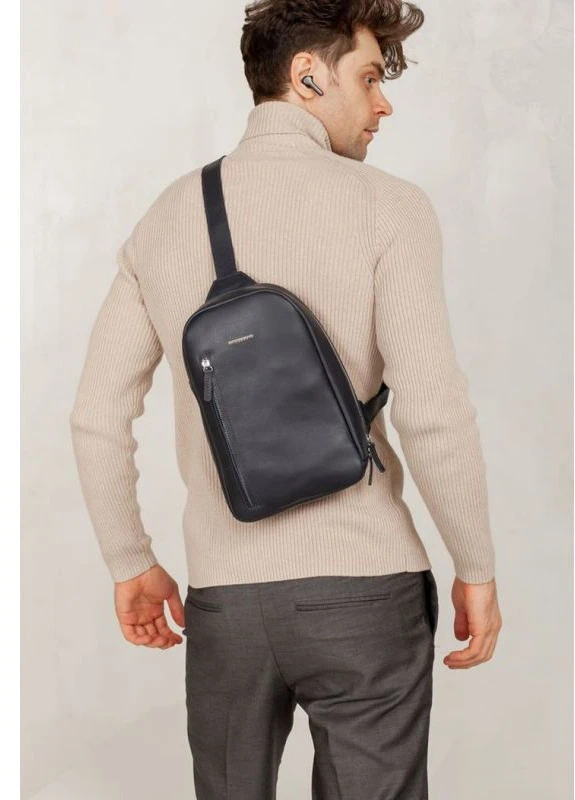 Кожаный мужской рюкзак (сумка-слинг) на одно плечо Chest Bag синий BlankNote (235752515)