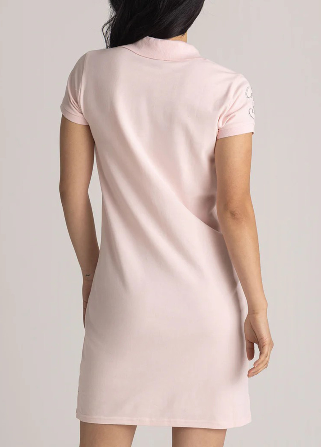 Пудровое спортивное, кэжуал платье поло U.S. Polo Assn. с логотипом