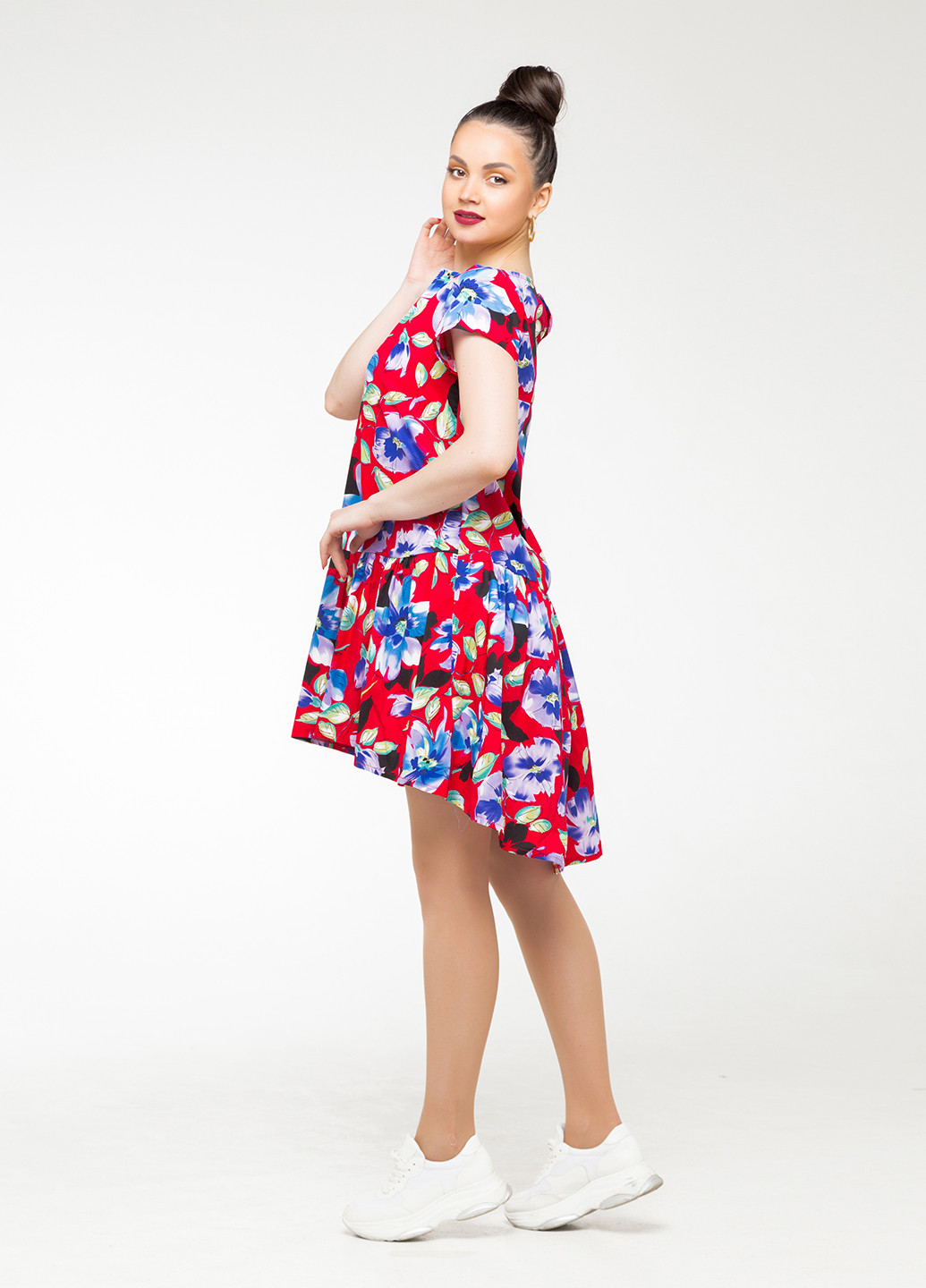 Красное кэжуал платье Alpama с цветочным принтом