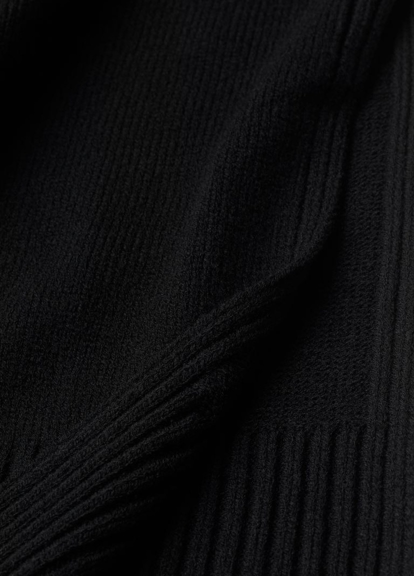 Черный зимний кардиган H&M