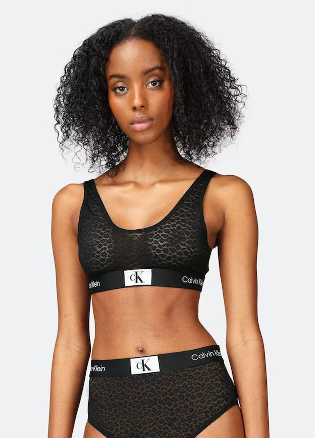 Чёрный бралетт бюстгальтер Calvin Klein без косточек трикотаж, хлопок