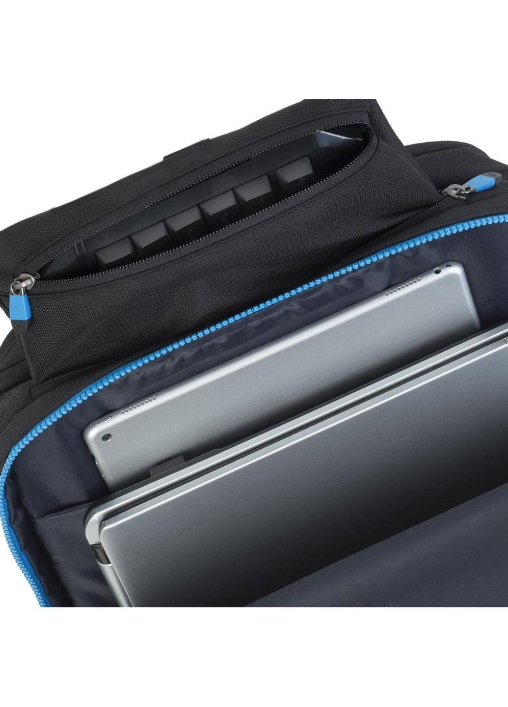 Рюкзак для ноутбука 17.3" 7860 Black (7860Black) RIVACASE (251881172)