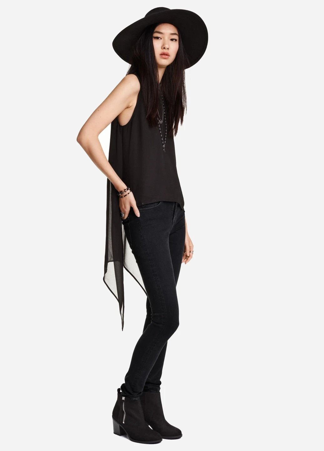 Чорна блуза H&M