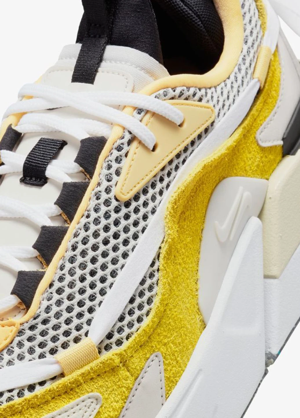 Кросівки FQ8933-001 Nike WMNS AIR MAX FURYOSA гірчичні демісезони (314516875)