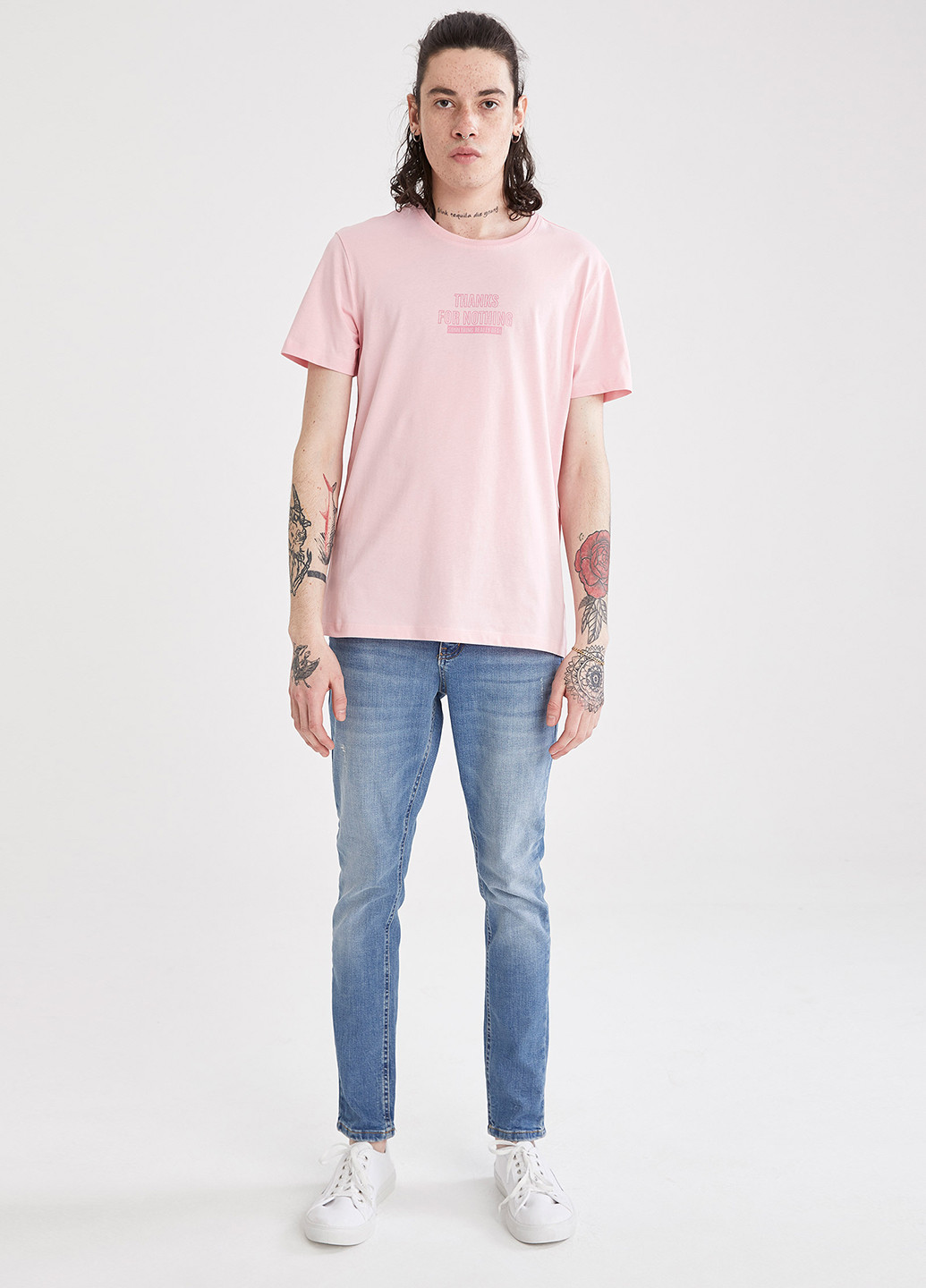 Розовая футболка DeFacto