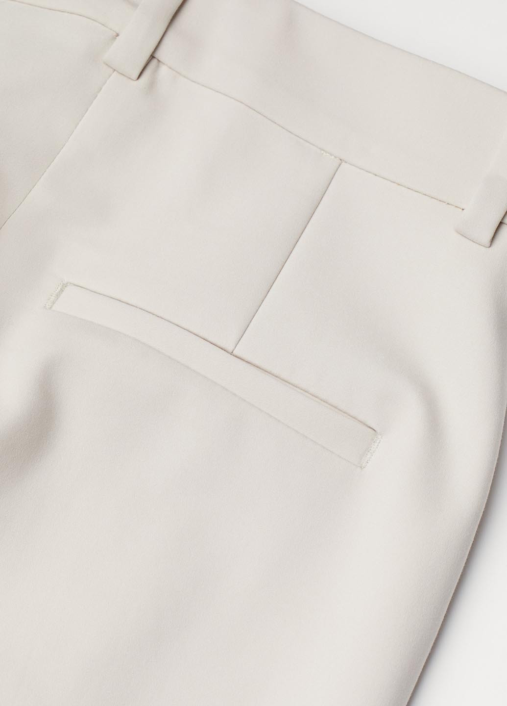 Молочные кэжуал демисезонные зауженные брюки H&M