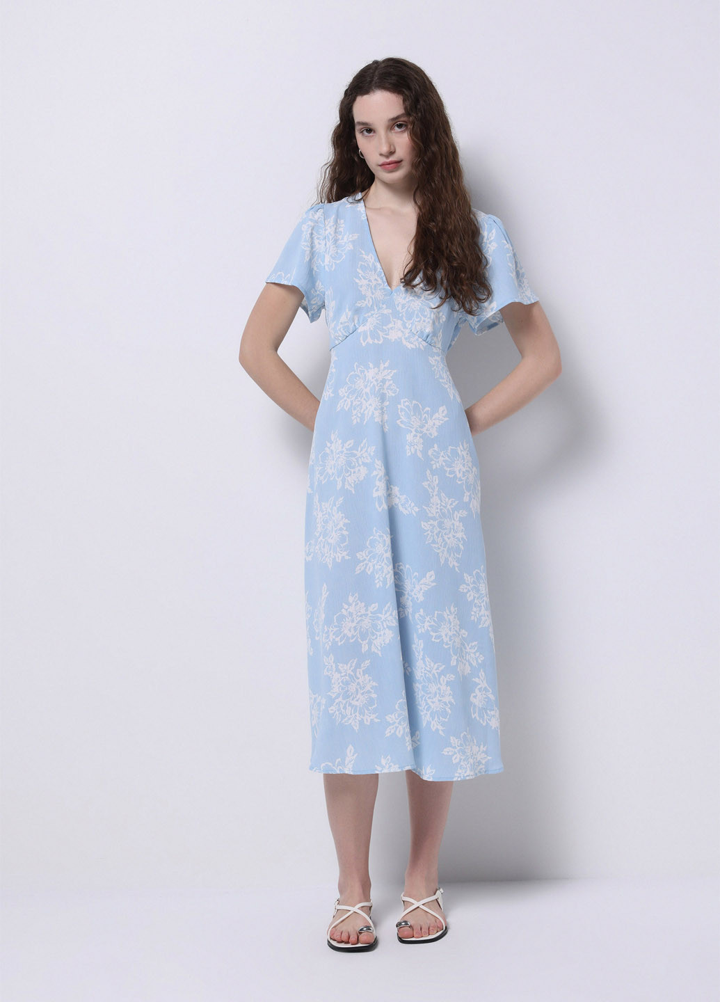 Блакитна кежуал сукня в стилі армпір Colin's з квітковим принтом