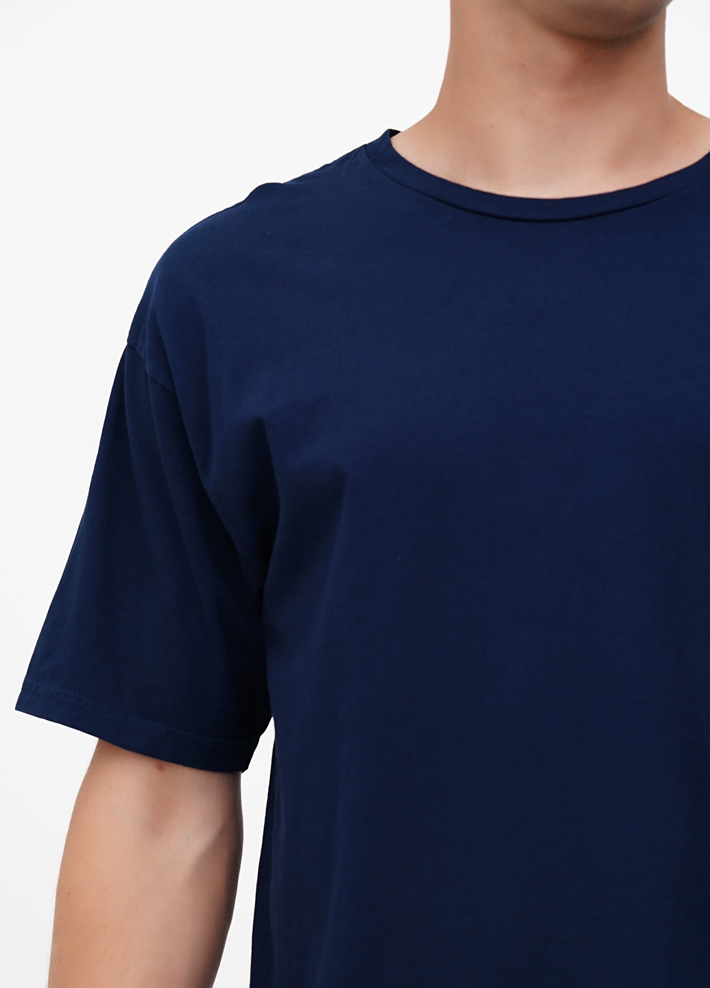 Темно-синя футболка Yesterdays