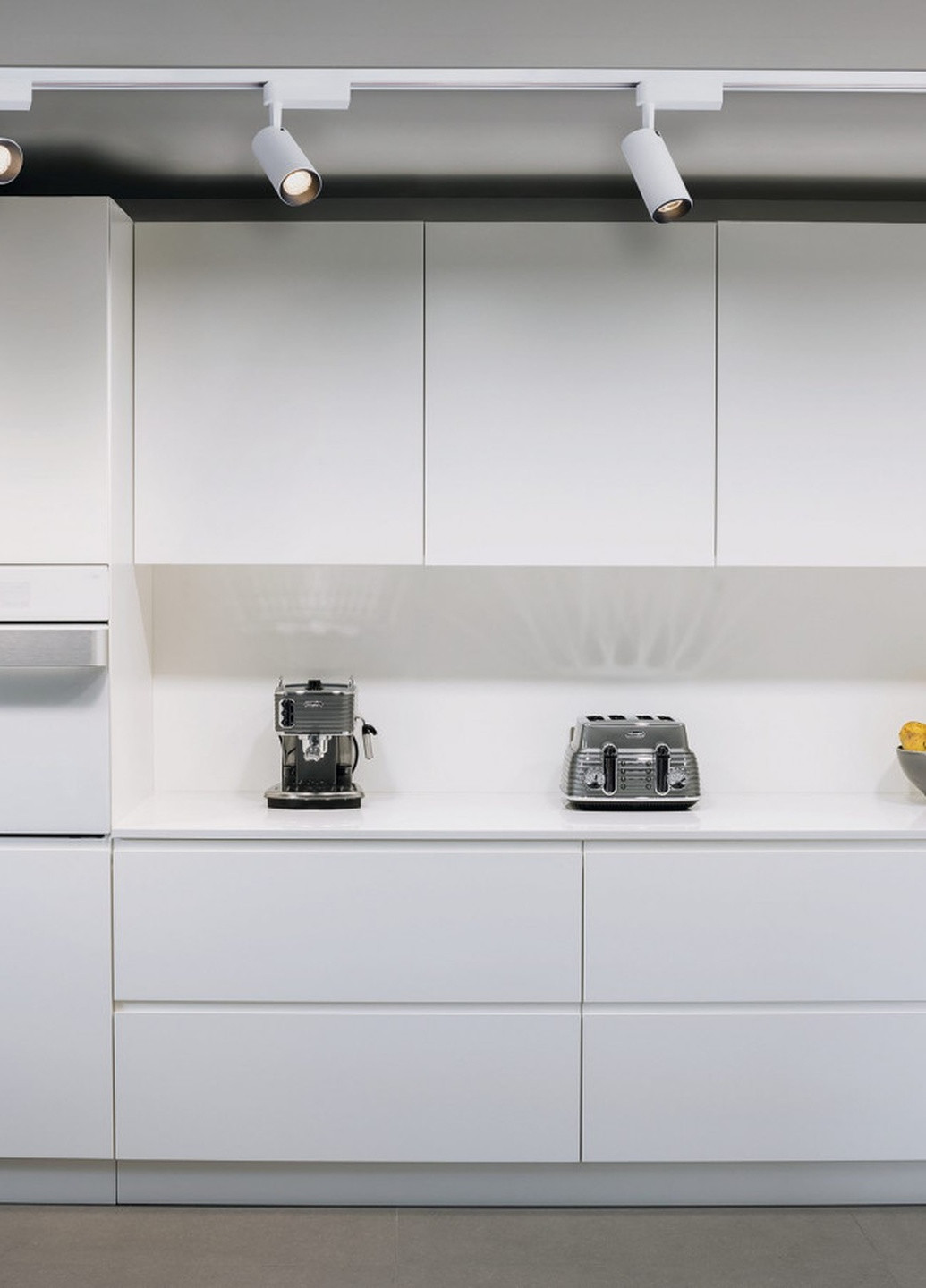 Світильник трековий поворотний LED KW-225/12W WW WH Brille (253893775)