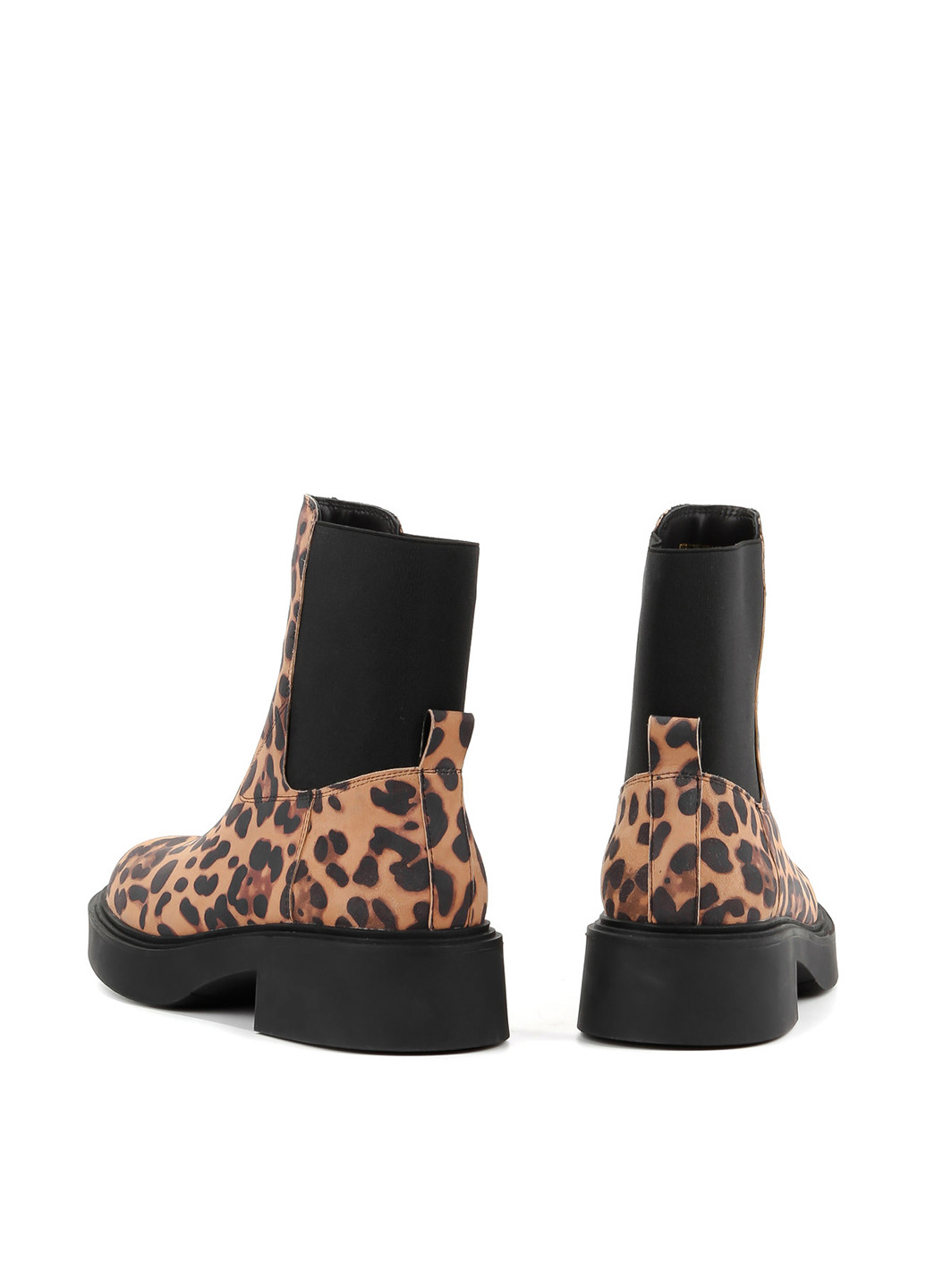 Осенние ботинки челси Le'BERDES без декора из натурального нубука