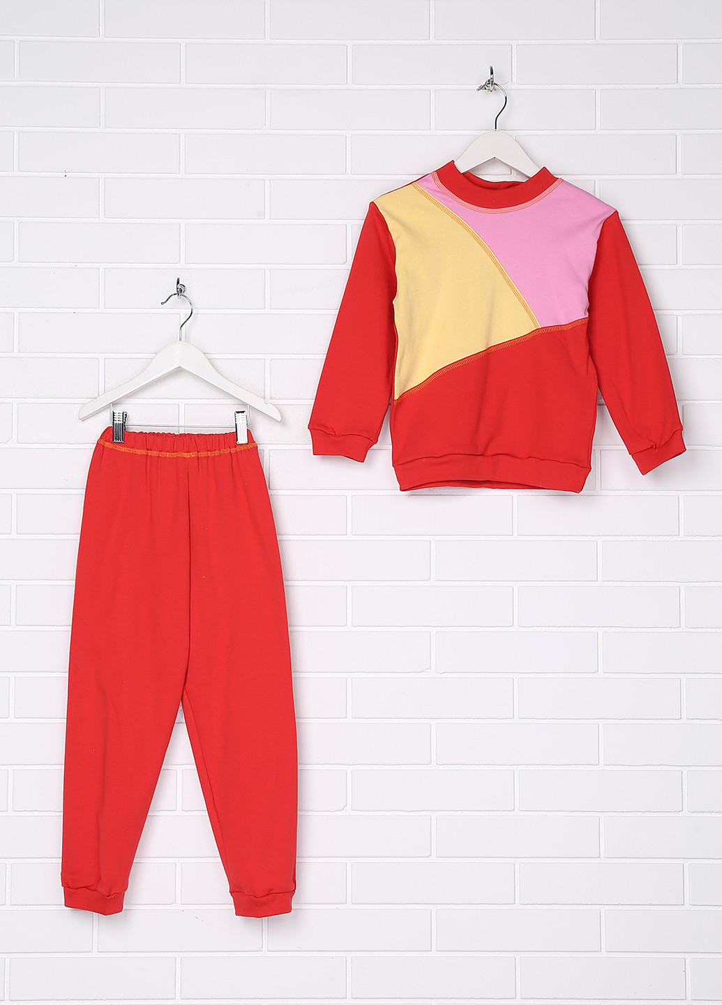 Красная всесезон пижама (свиттшот, брюки) Ивтекс