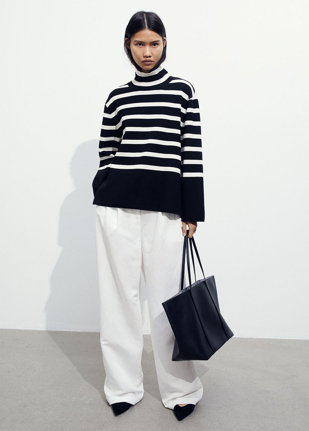 Чорно-білий демісезонний светр H&M