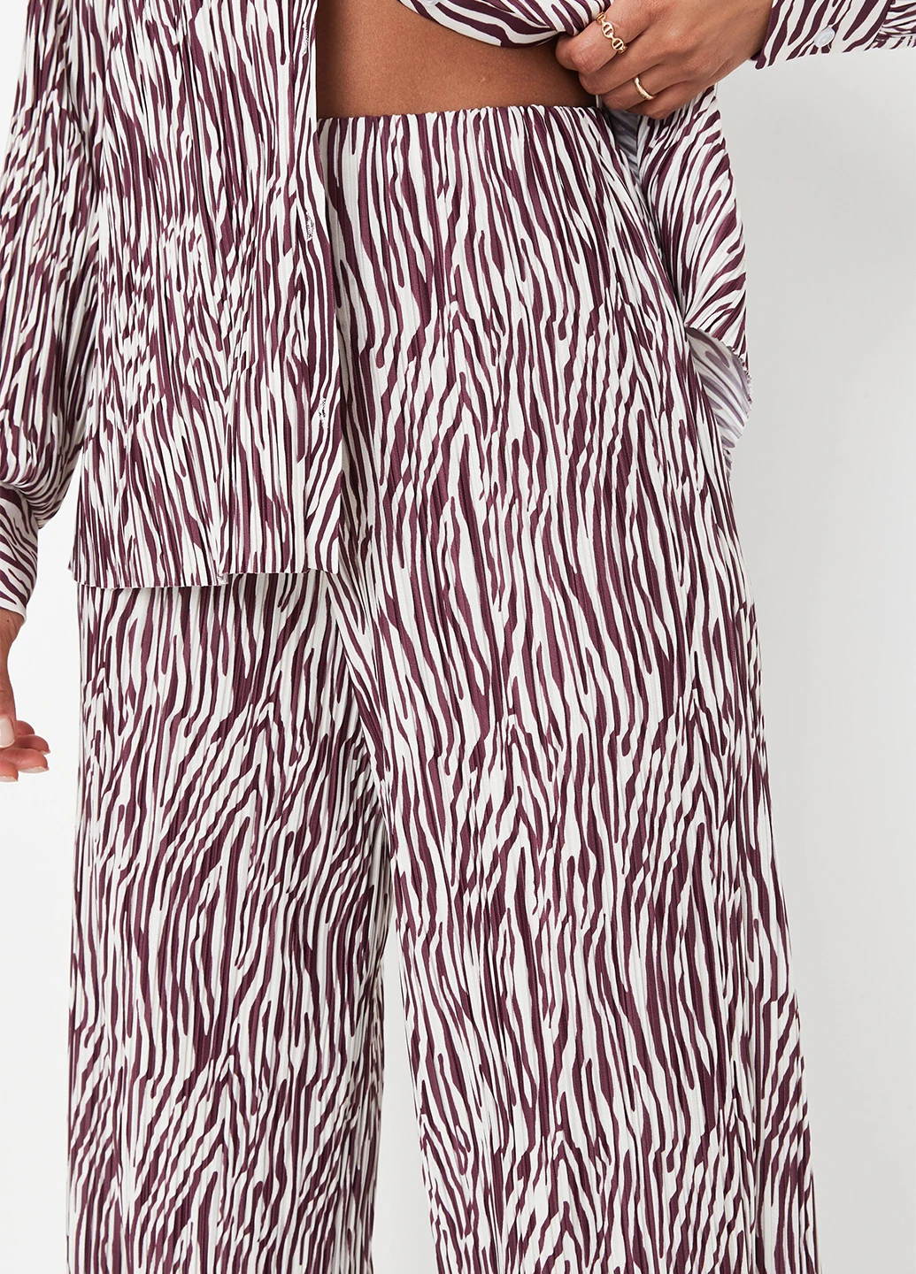 Штани Missguided (260390673)