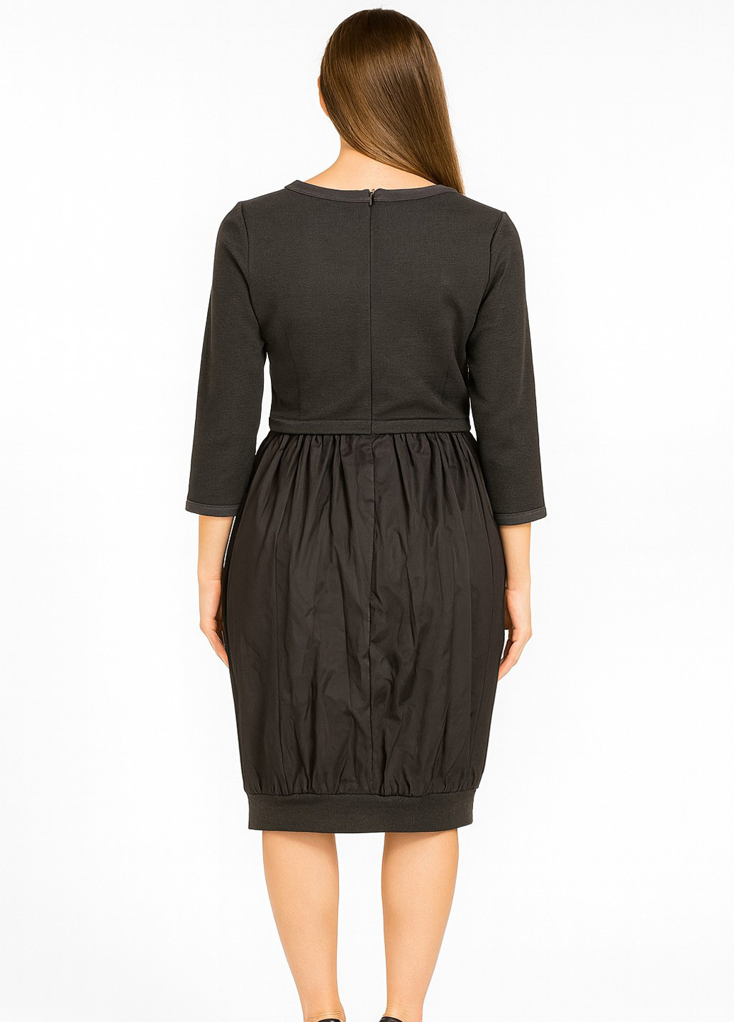 Черное кэжуал платье баллон Sassofono однотонное