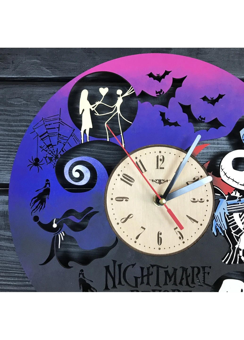 Часы настенные цветные из дерева «Nightmare before Christmas» 7Arts (253567625)