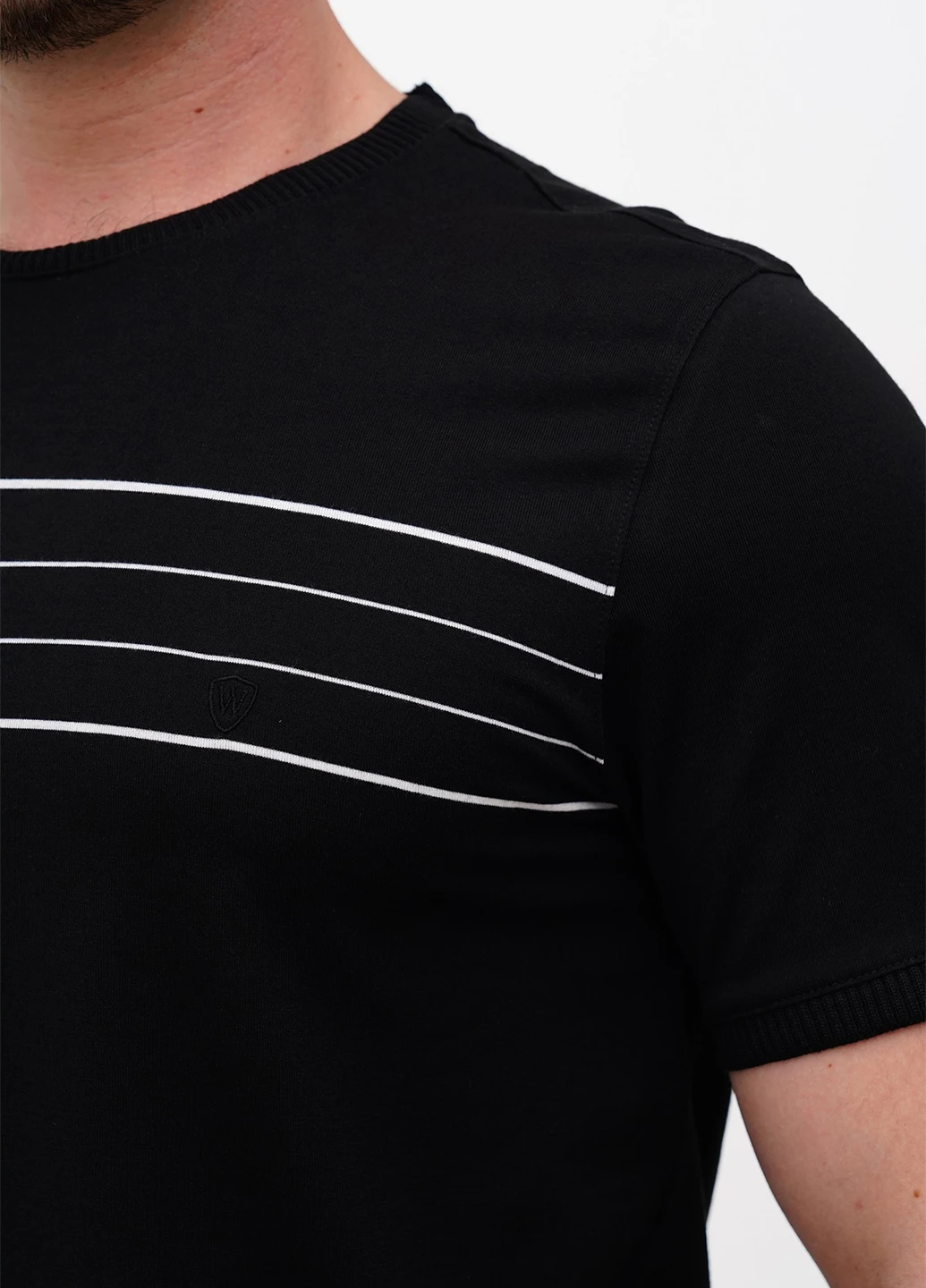 Чорна футболка Trend Collection