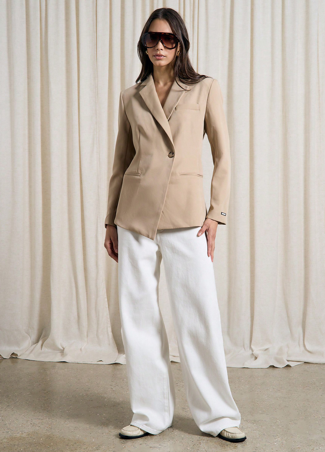 Бежевый женский жакет SHEIN однотонный - демисезонный