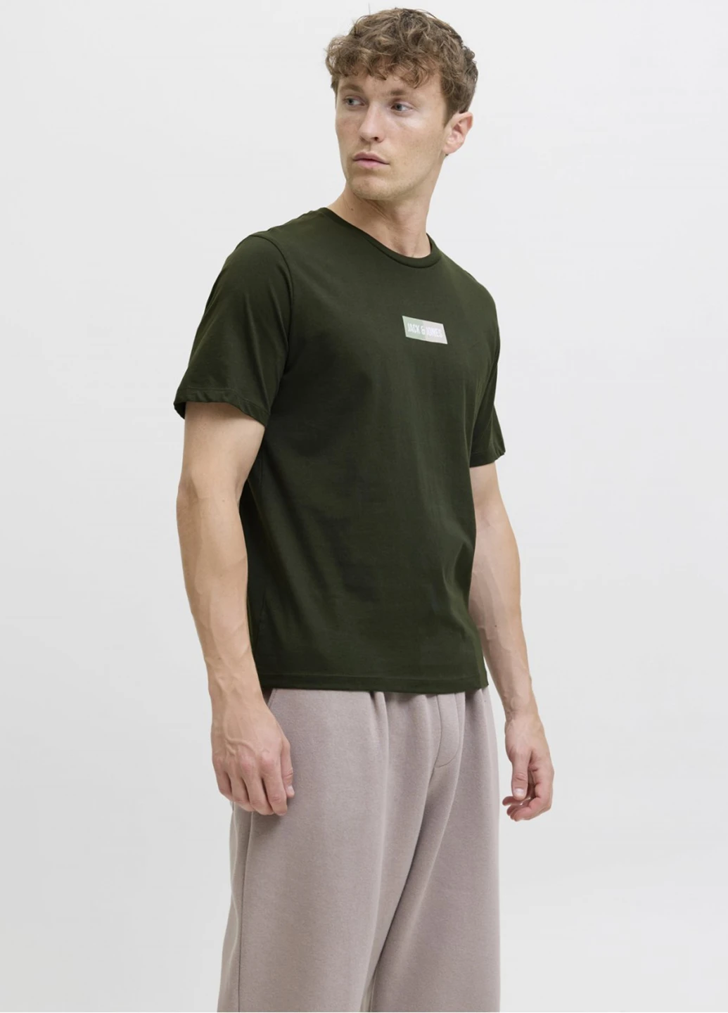 Хакі (оливкова) футболка Jack & Jones