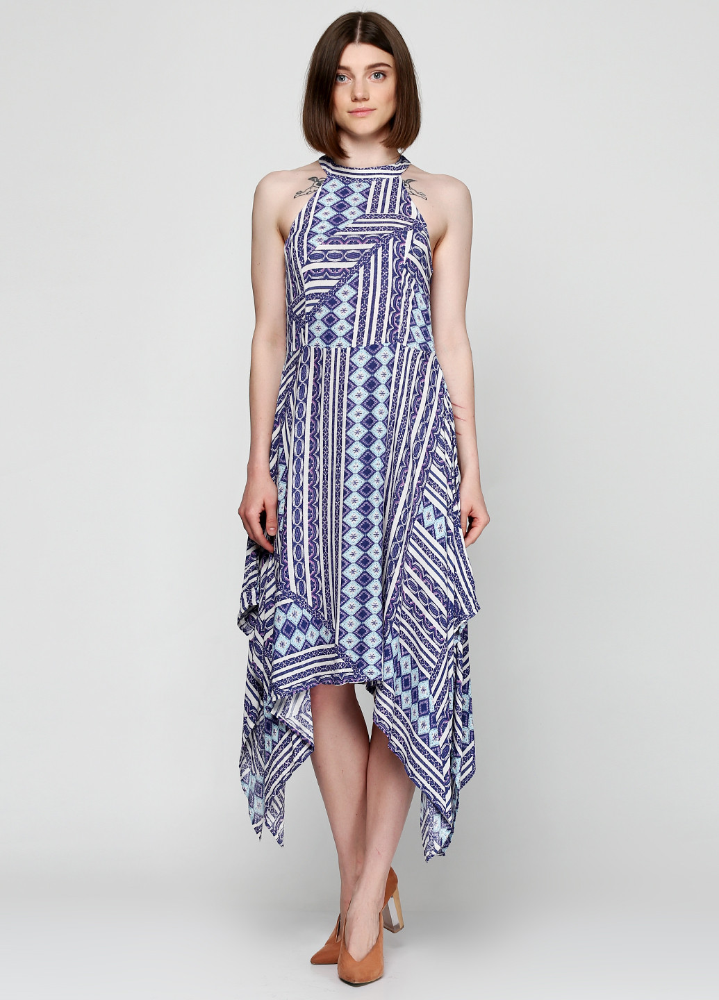 Бузкова кежуал сукня Miami Style з абстрактним візерунком