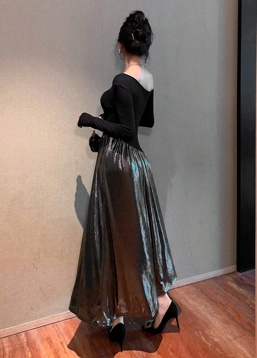 Серебряное праздничный, вечернее, деловое платье клеш, на одно плечо, а-силуэт SHEIN колор блок