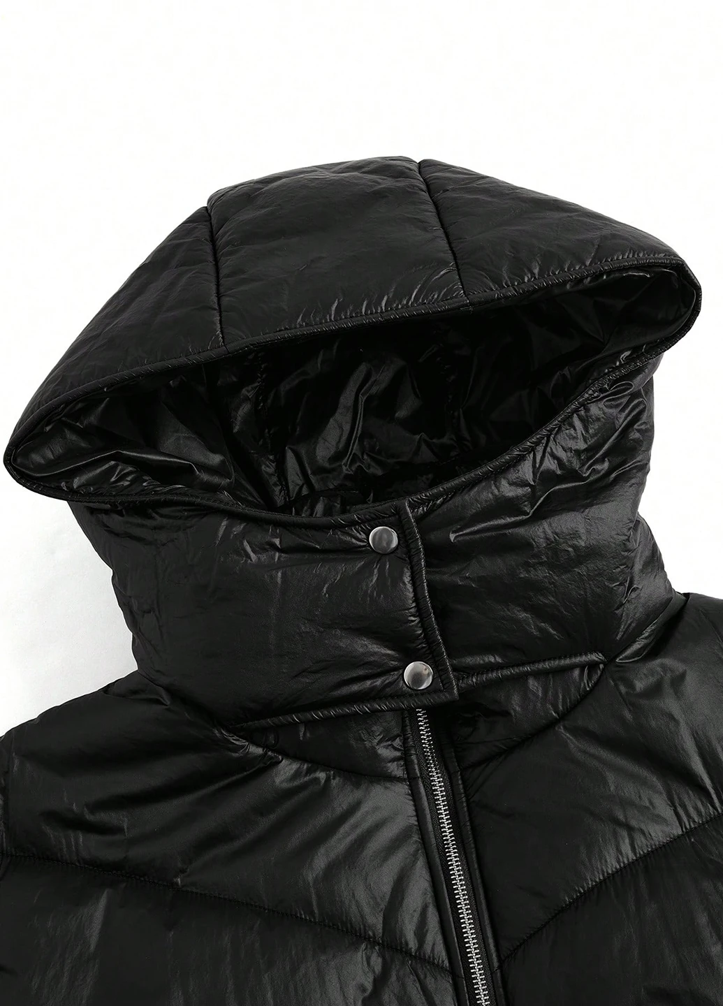 Черная зимняя куртка SHEIN