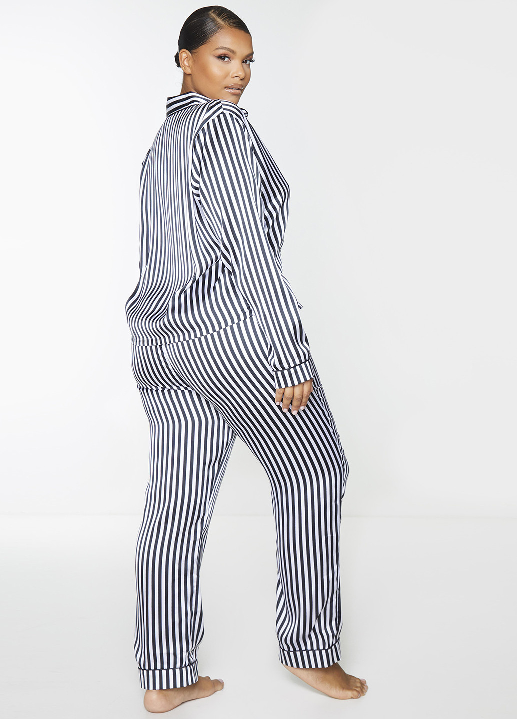 Черно-белая всесезон пижама (рубашка, брюки) рубашка + брюки PrettyLittleThing