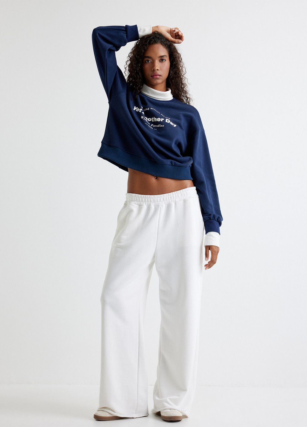 Темно-синий свитшот KOTON надпись без декора (307491853)