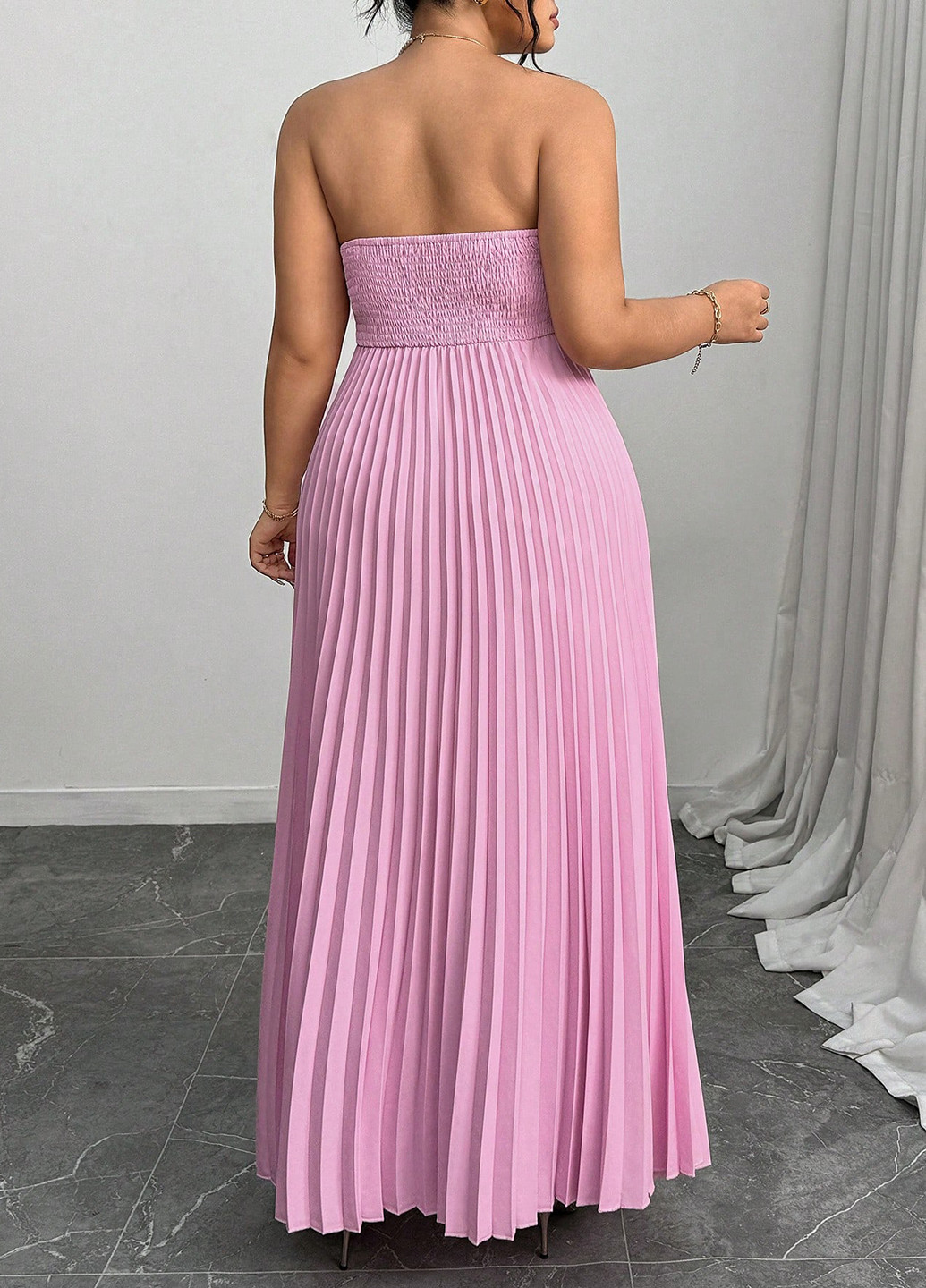 Розовое вечернее, кэжуал платье бандо, с открытыми плечами SHEIN однотонное