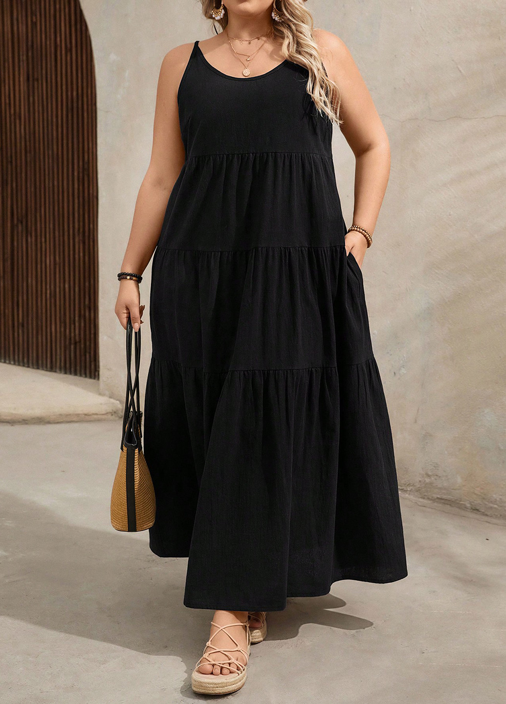 Черное кэжуал платье SHEIN однотонное