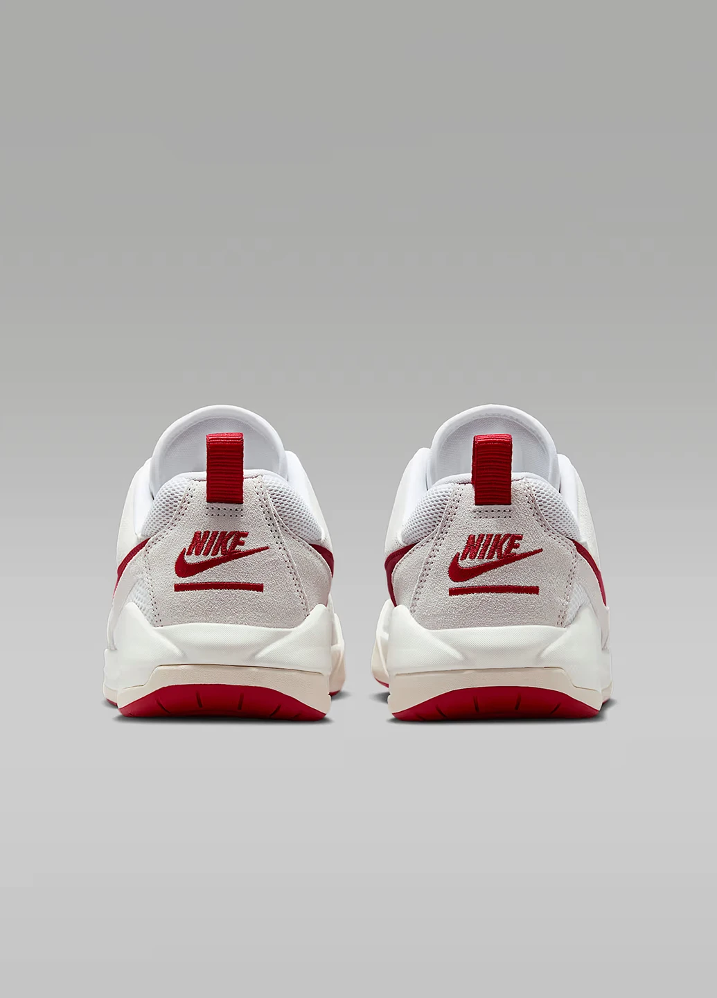 Білі кросівки всесезон Jordan Jordan CMFT ERA