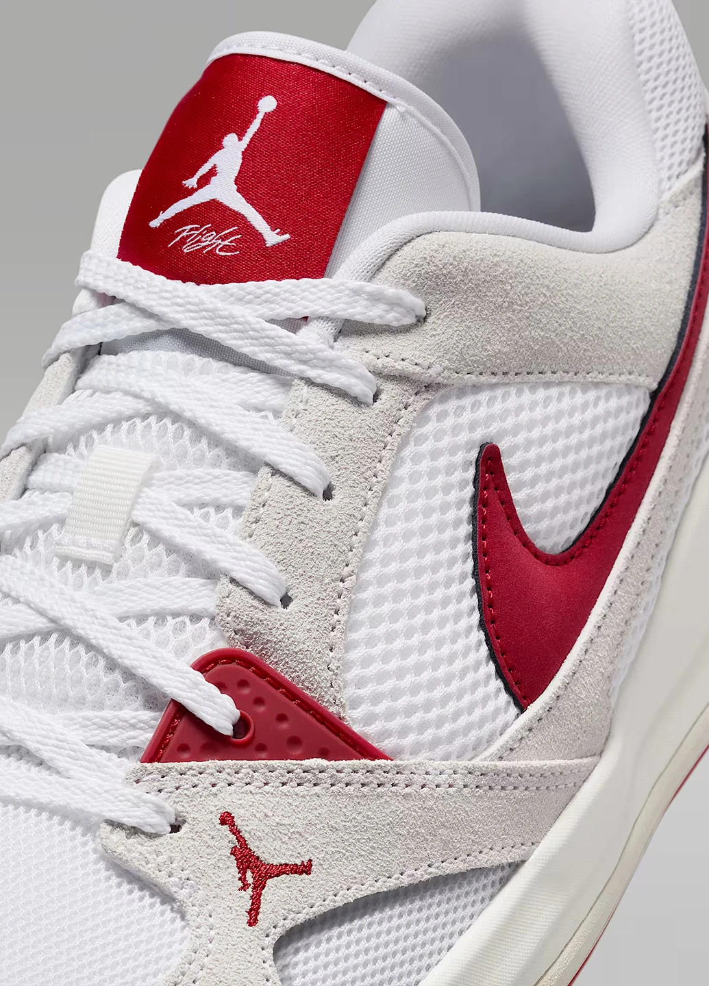 Білі кросівки всесезон Jordan Jordan CMFT ERA